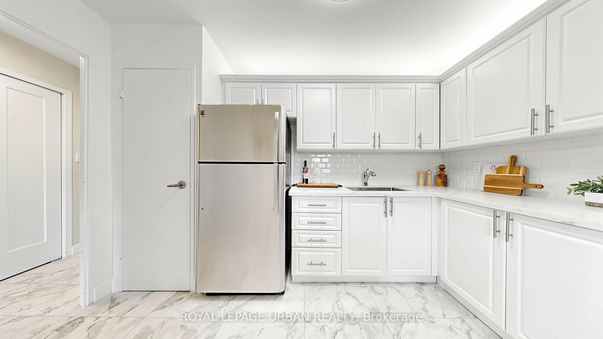 Photo 27 of Unit 602, 60 Pavane Linkway, Toronto, Flemingdon Park — HOMEH