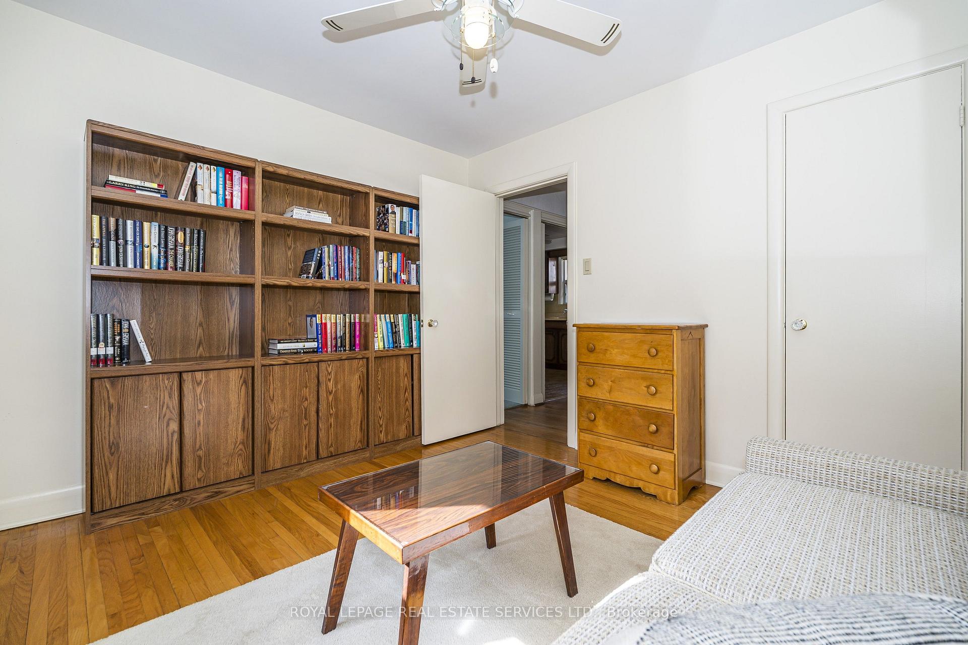 Photo 13 of 8 Burwood Road, Etobicoke, Princess-Rosethorn — HOMEH