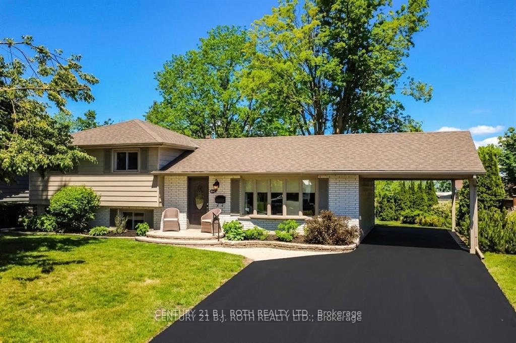 Photo 1 of 424 Jamieson Drive, Orillia — HOMEH