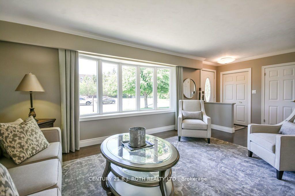 Photo 16 of 424 Jamieson Drive, Orillia — HOMEH