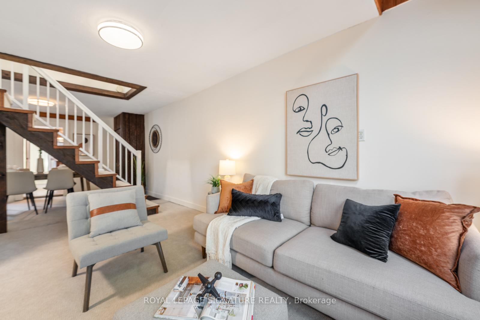 Photo 8 of 164 Rhodes Avenue, Toronto, Greenwood-Coxwell — HOMEH