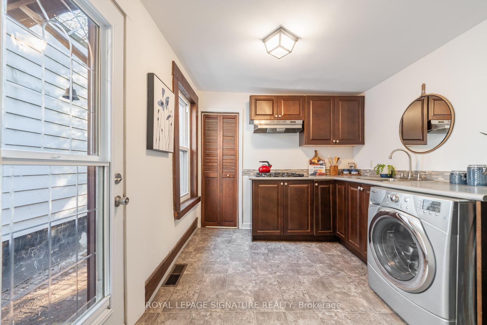 Photo 12 of 164 Rhodes Avenue, Toronto, Greenwood-Coxwell — HOMEH