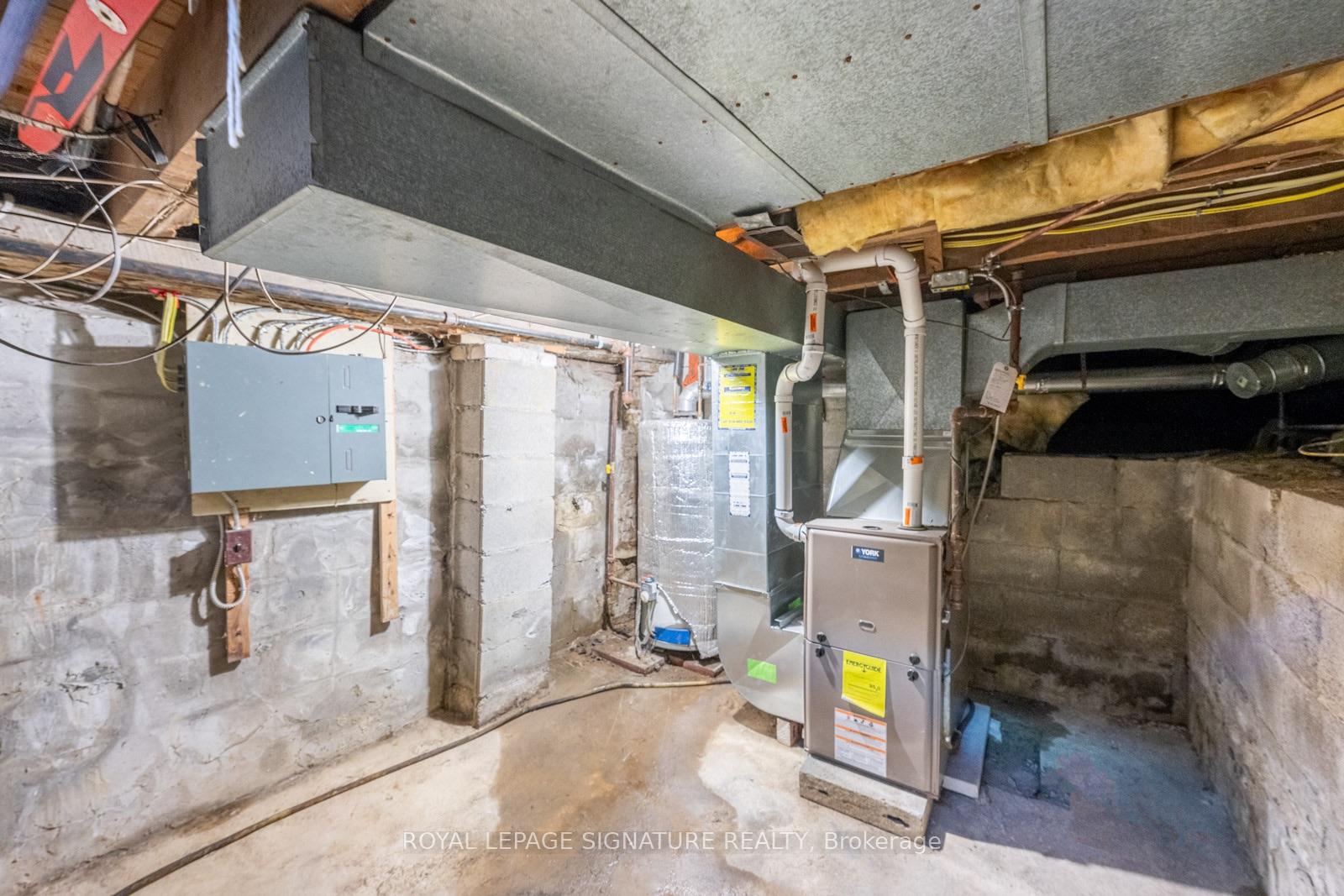Photo 21 of 164 Rhodes Avenue, Toronto, Greenwood-Coxwell — HOMEH