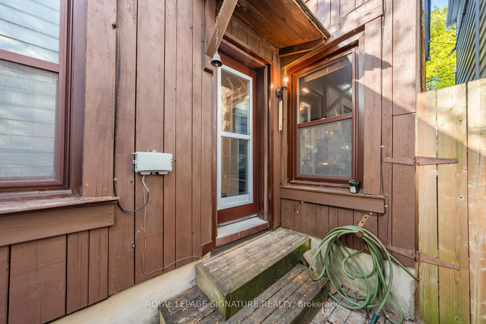 Photo 22 of 164 Rhodes Avenue, Toronto, Greenwood-Coxwell — HOMEH