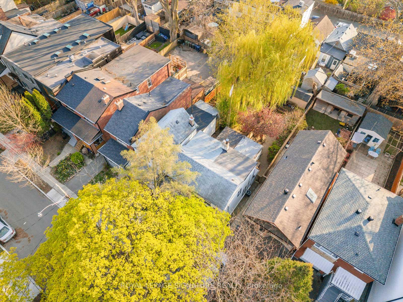 Photo 28 of 164 Rhodes Avenue, Toronto, Greenwood-Coxwell — HOMEH
