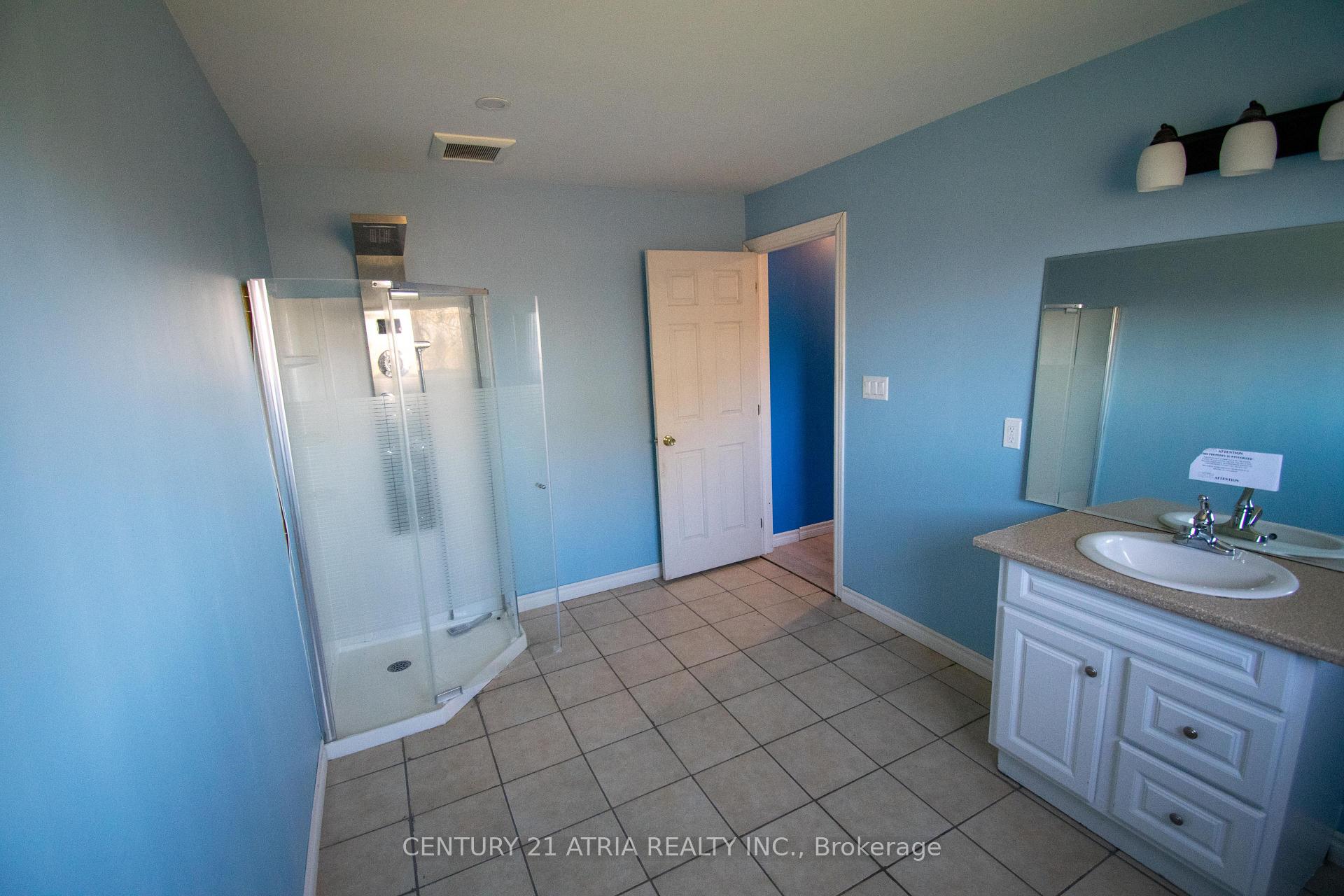 Photo 10 of 119 Knapp Street, Rideau Lakes, Rideau Lakes (South Crosby) Twp — HOMEH