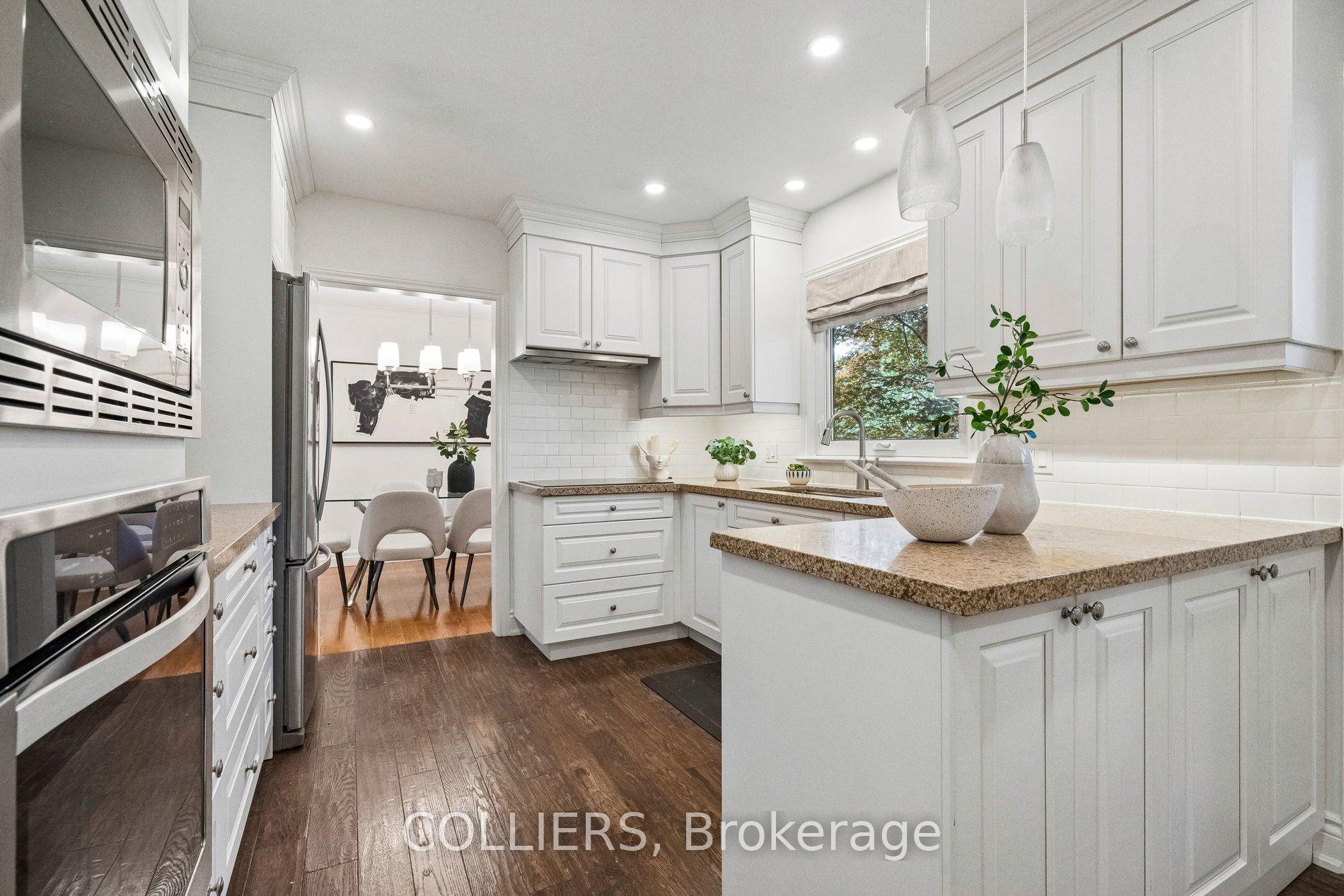 Photo 7 of 1602 Carletta Drive, Mississauga, Lakeview — HOMEH