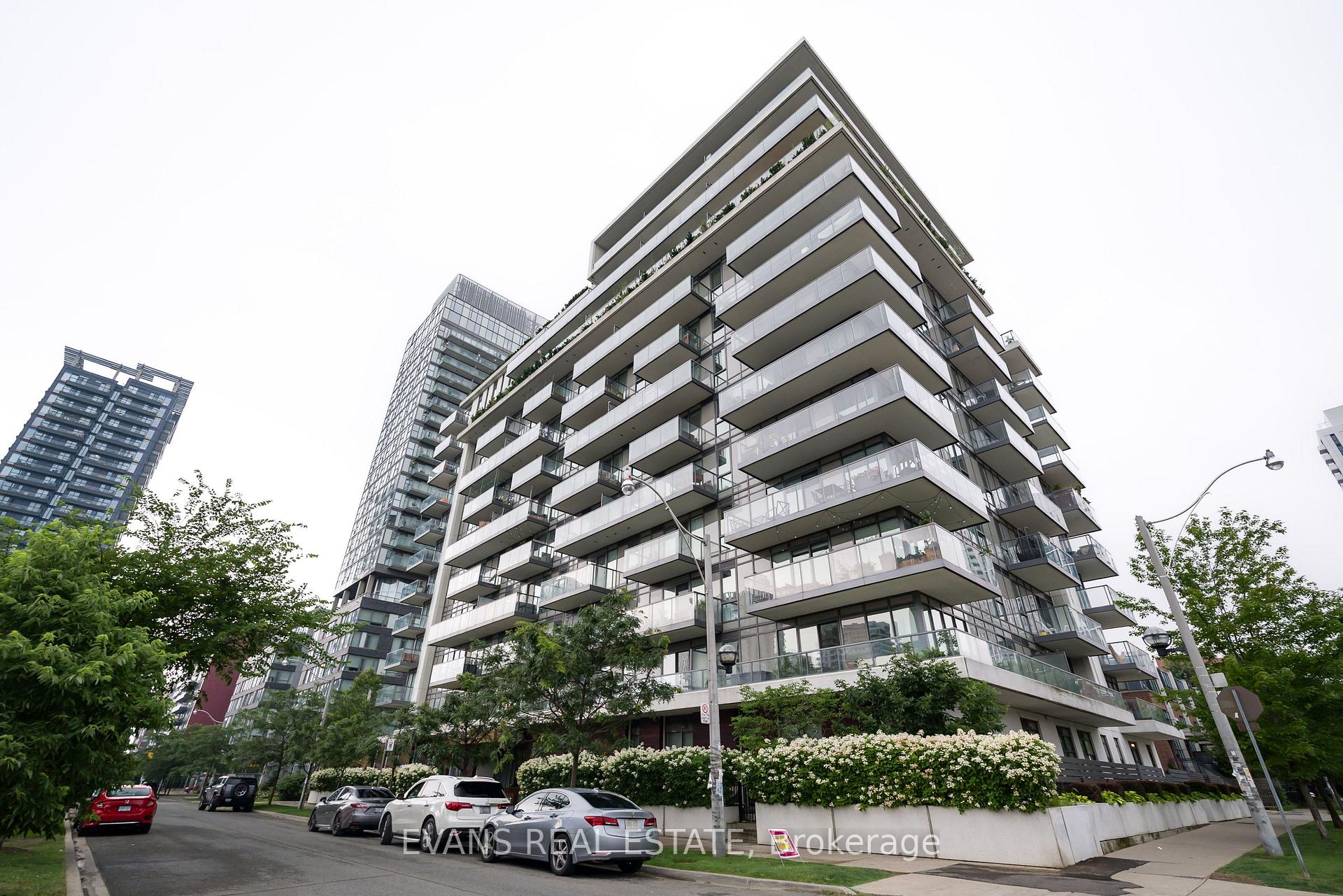 Front of Unit 705, 260 Sackville Street