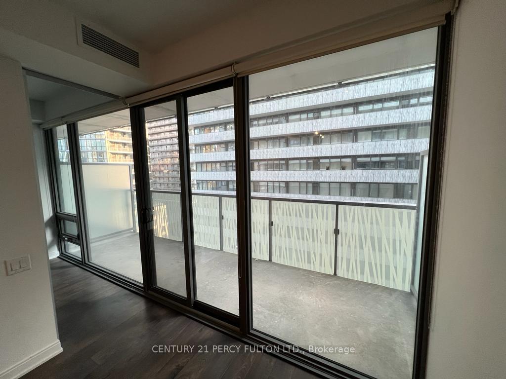 Photo 5 of Unit 908, 50 Charles Street E, Toronto, Church-Yonge Corridor — HOMEH
