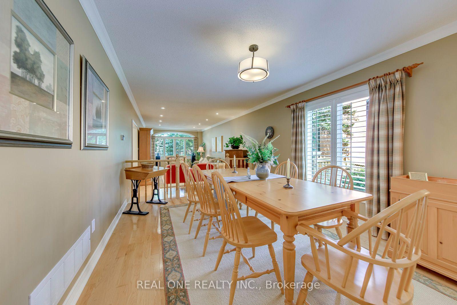 Photo 9 of 395 March Crescent, Oakville, River Oaks — HOMEH