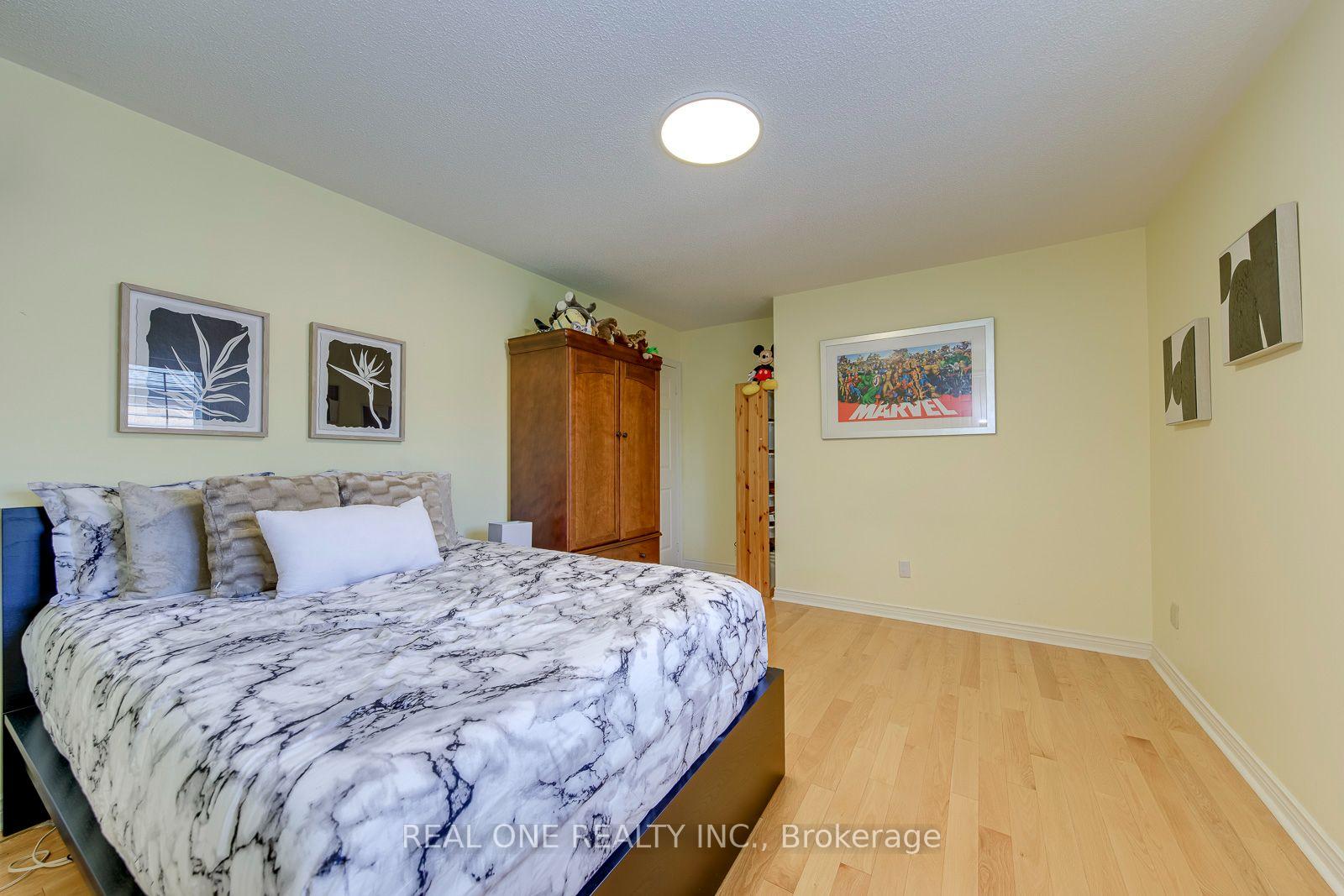 Photo 32 of 395 March Crescent, Oakville, River Oaks — HOMEH