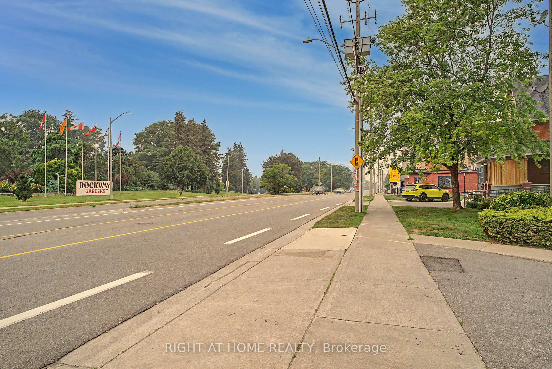 Photo 5 of Unit 403, 1522 King Street E, Kitchener, Eastwood — HOMEH