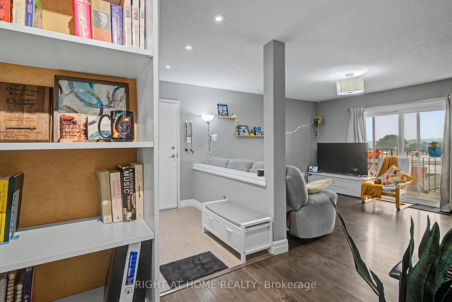 Photo 11 of Unit 403, 1522 King Street E, Kitchener, Eastwood — HOMEH