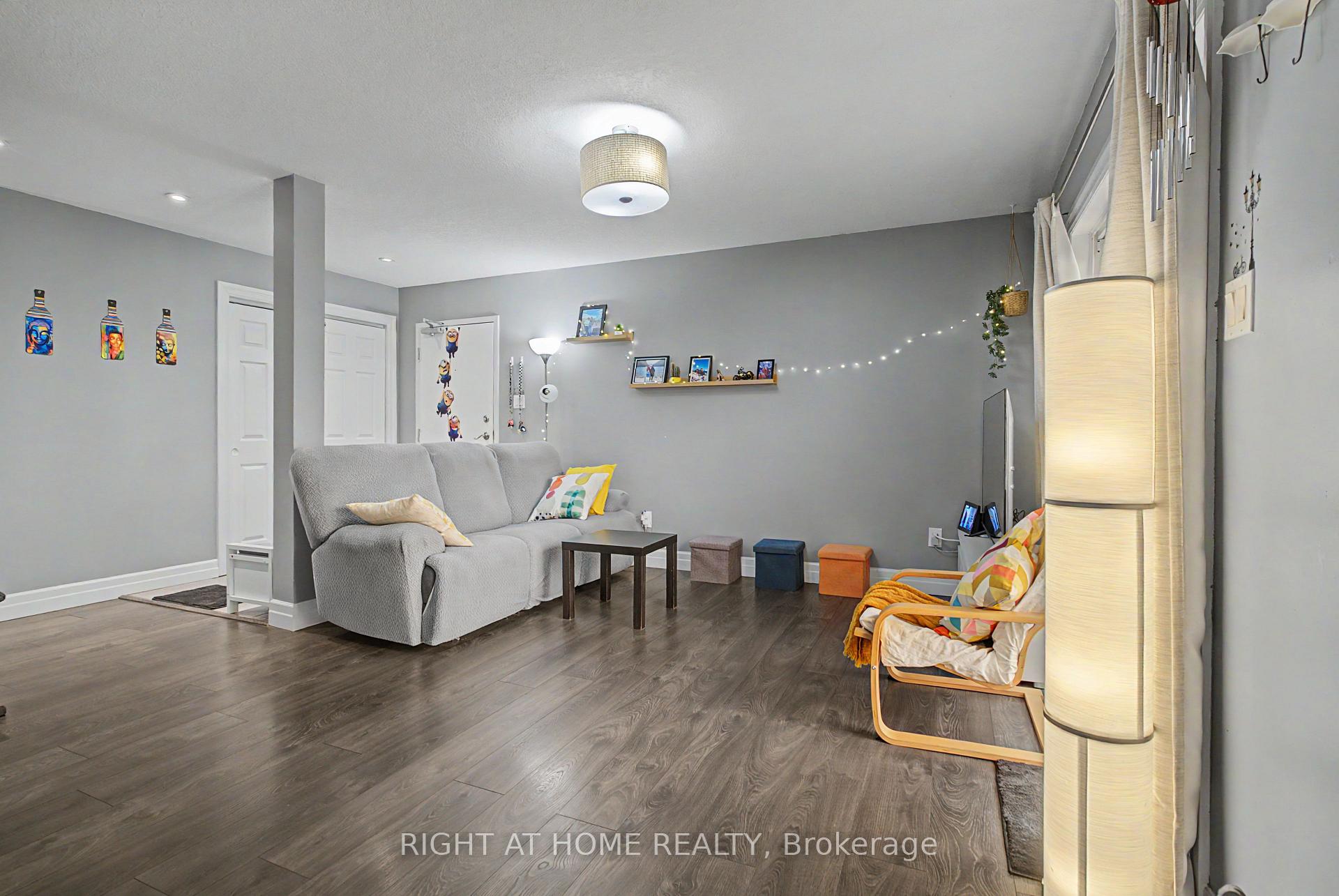 Photo 13 of Unit 403, 1522 King Street E, Kitchener, Eastwood — HOMEH