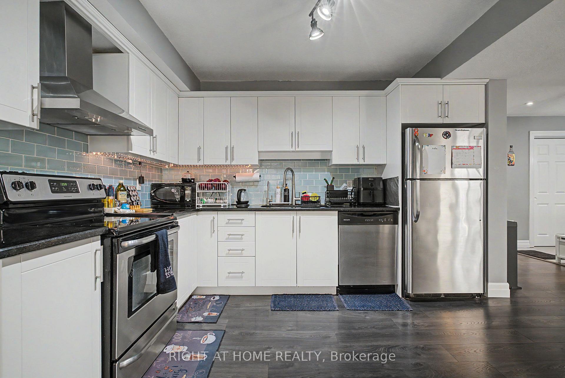 Photo 18 of Unit 403, 1522 King Street E, Kitchener, Eastwood — HOMEH