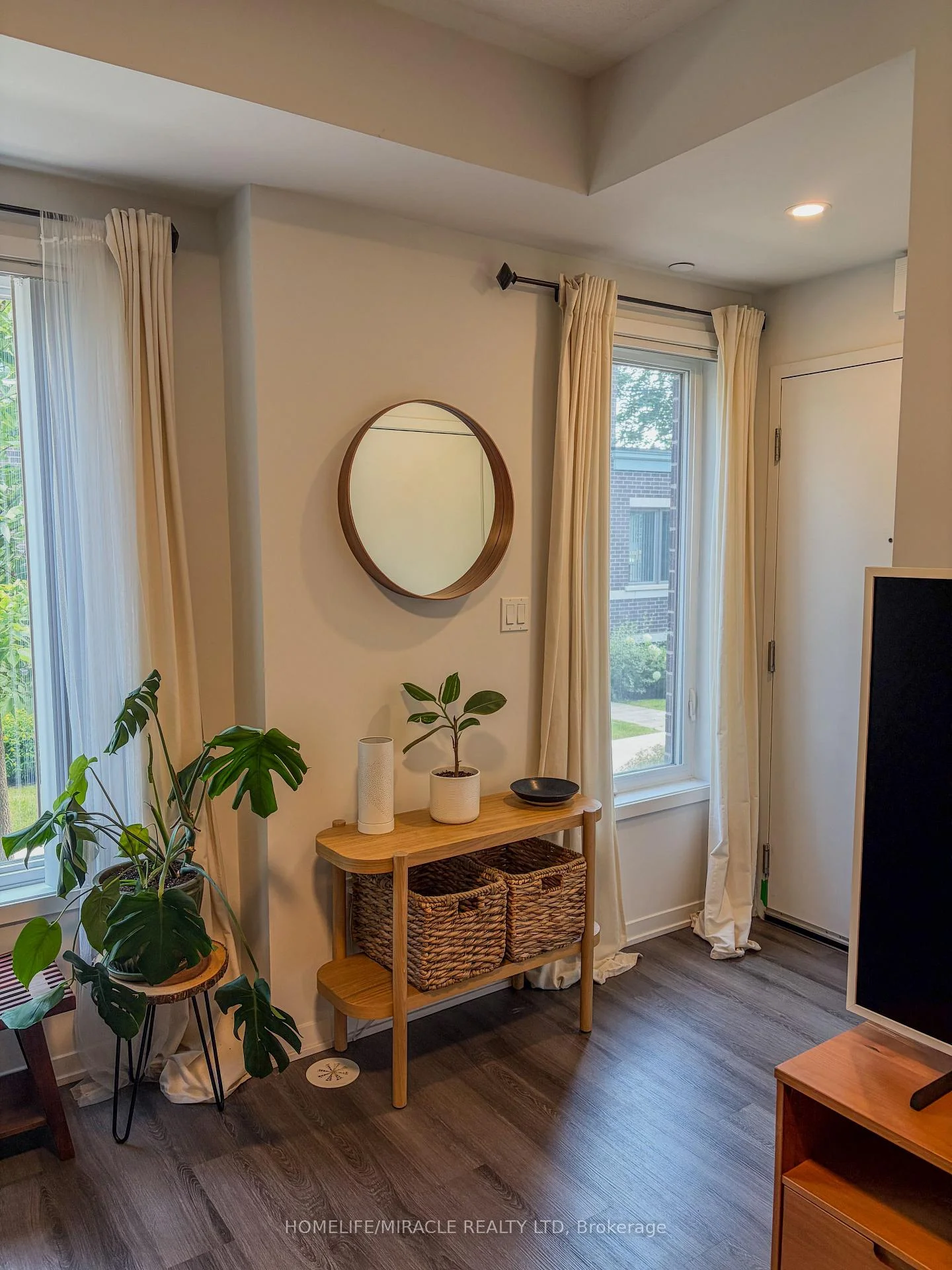Photo 8 of Unit 87, 20 William Jackson Way, Etobicoke, New Toronto — HOMEH