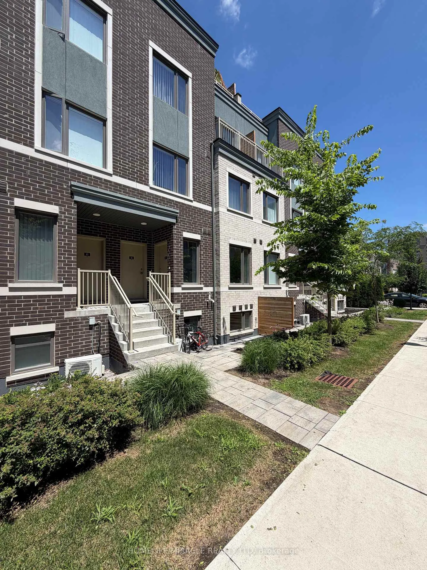 Photo 19 of Unit 87, 20 William Jackson Way, Etobicoke, New Toronto — HOMEH
