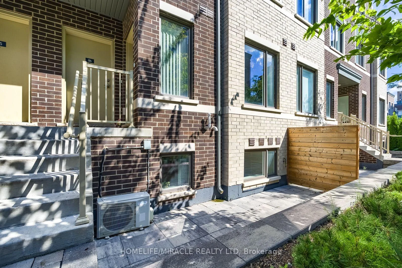 Photo 36 of Unit 87, 20 William Jackson Way, Etobicoke, New Toronto — HOMEH