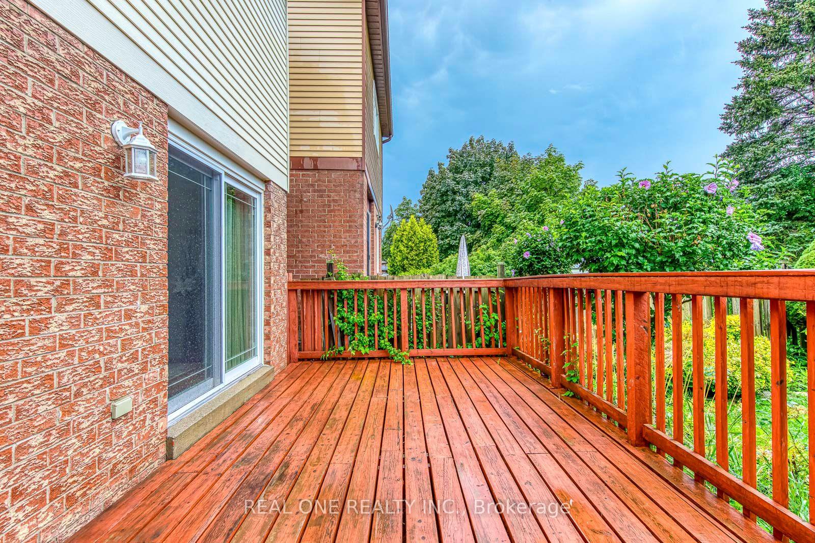 Photo 35 of 741 Queensbridge Drive, Mississauga, Creditview — HOMEH