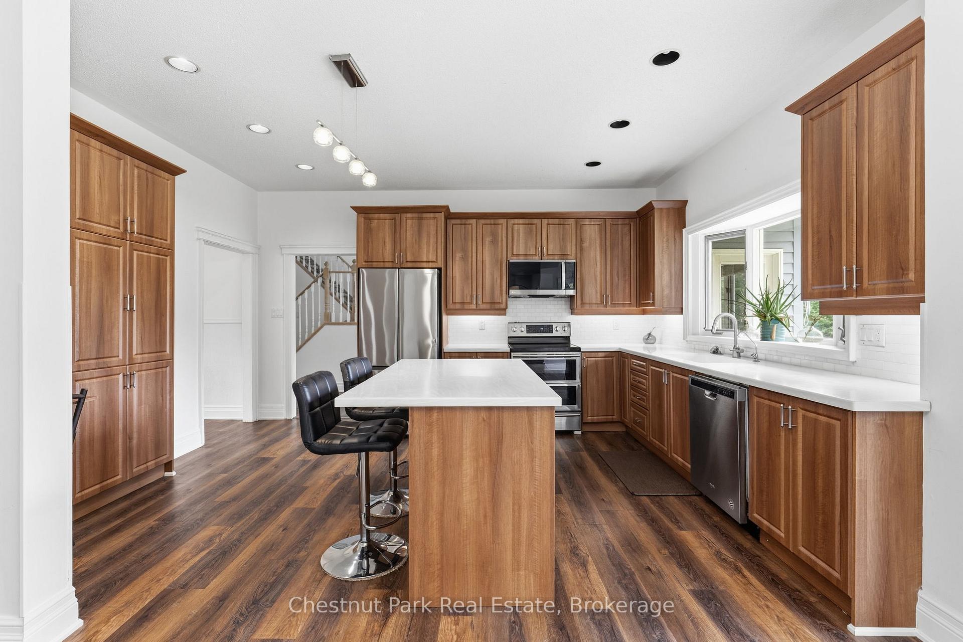 Photo 17 of 75 Glendale Road, Bracebridge, Monck (Bracebridge) — HOMEH