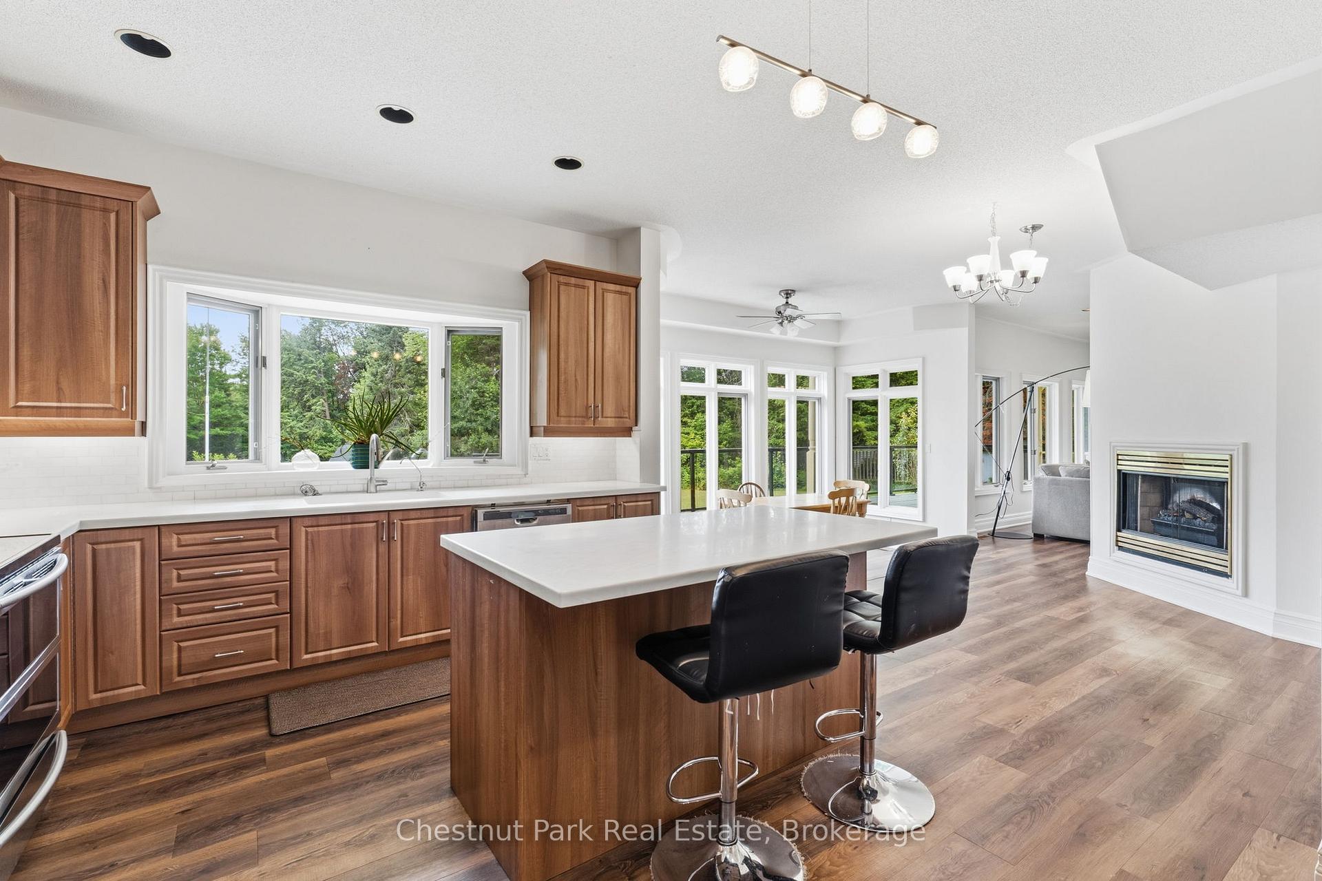 Photo 18 of 75 Glendale Road, Bracebridge, Monck (Bracebridge) — HOMEH