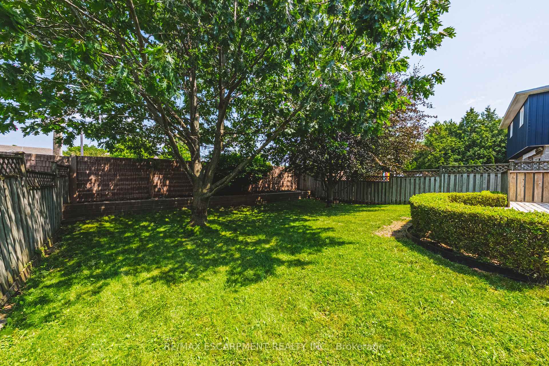 Photo 40 of 2206 Donald Road, Burlington, Headon — HOMEH