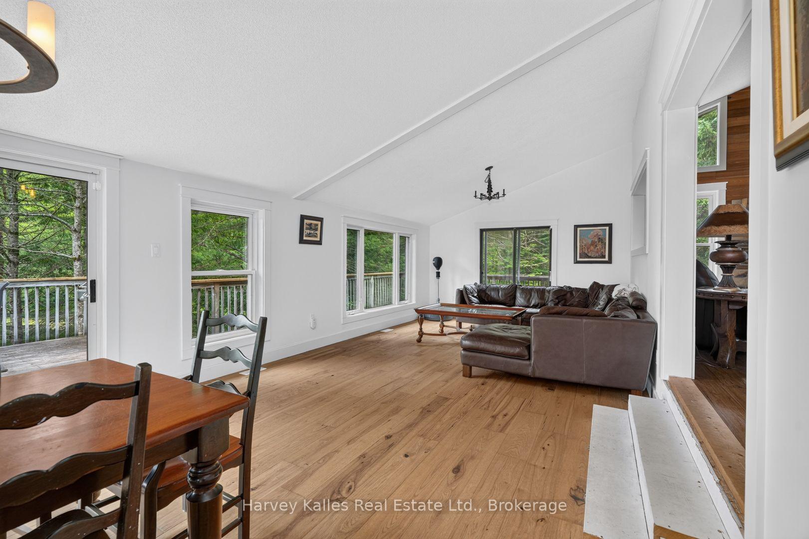 Photo 14 of 18 Ferris Road, Seguin — HOMEH