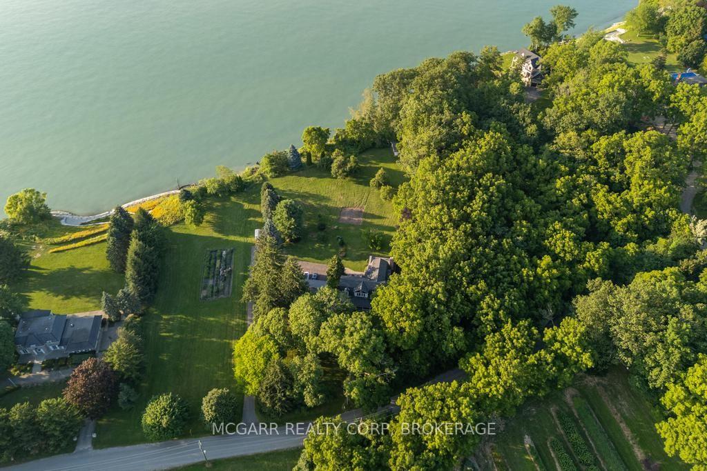 Photo 10 of 1258 Lakeshore Street W, St. Catharines, Rural Port — HOMEH