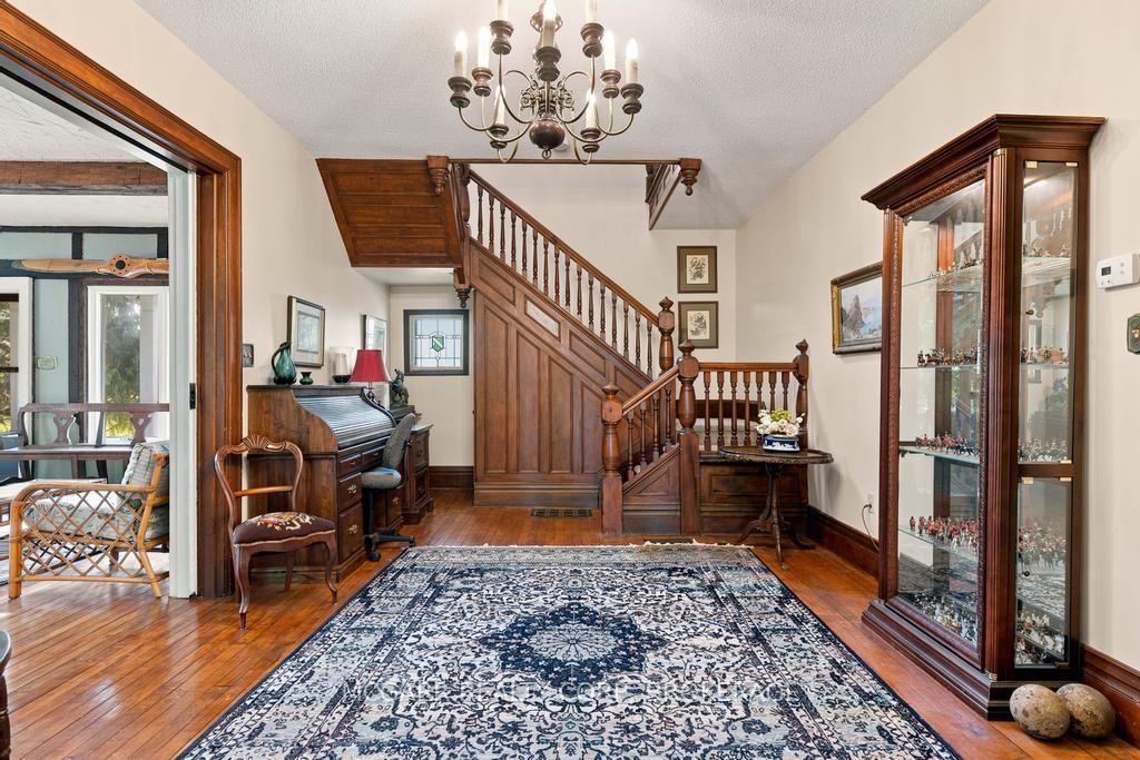 Photo 13 of 1258 Lakeshore Street W, St. Catharines, Rural Port — HOMEH