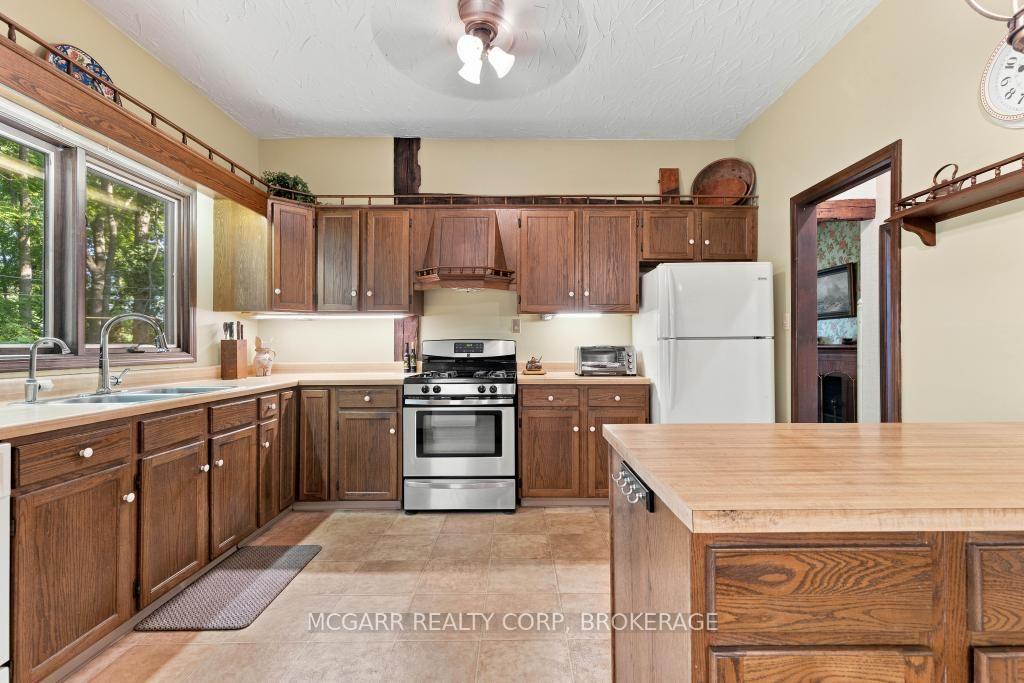 Photo 26 of 1258 Lakeshore Street W, St. Catharines, Rural Port — HOMEH