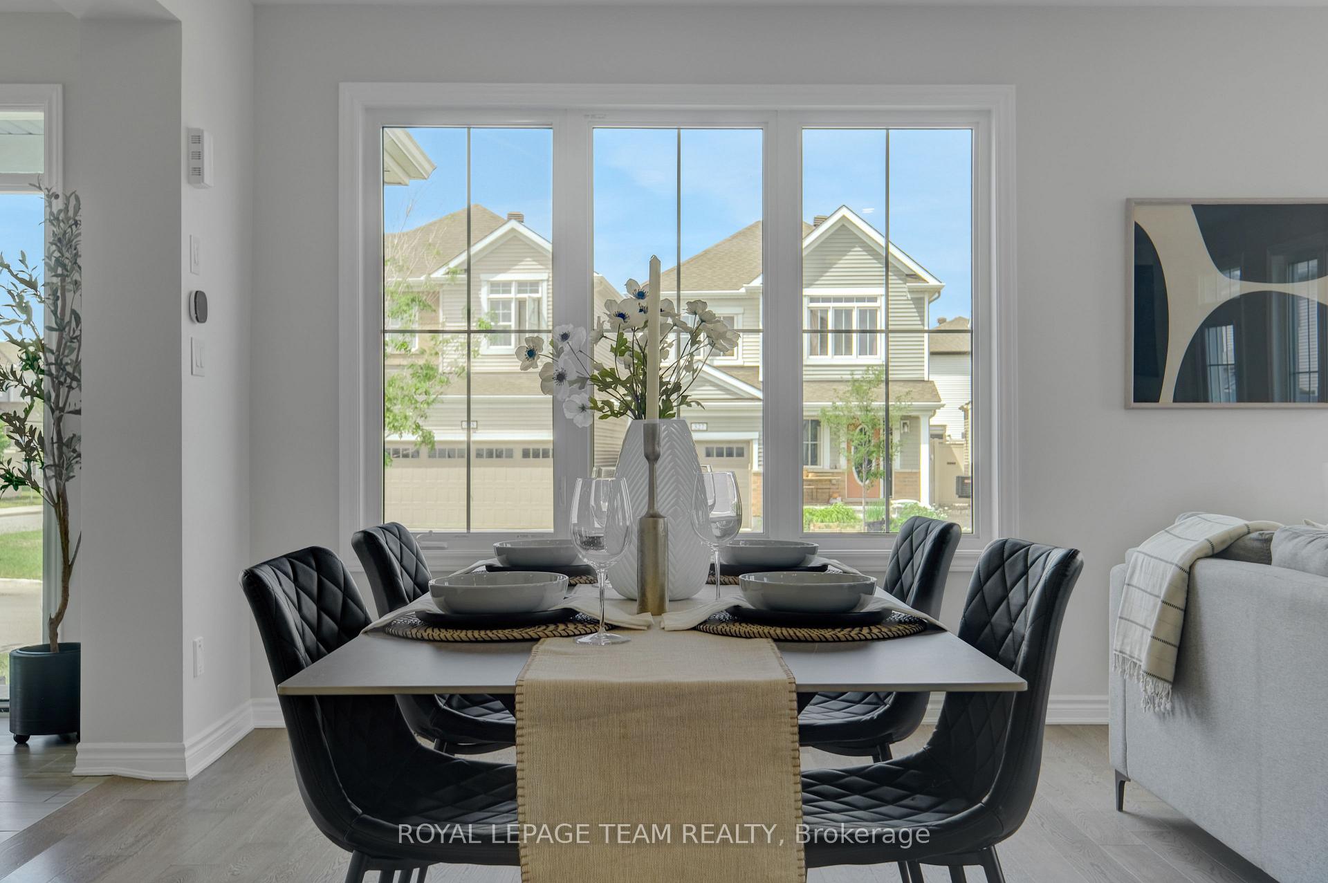 Photo 15 of 133 Celestial Grove, Ottawa, Barrhaven - Half Moon Bay — HOMEH