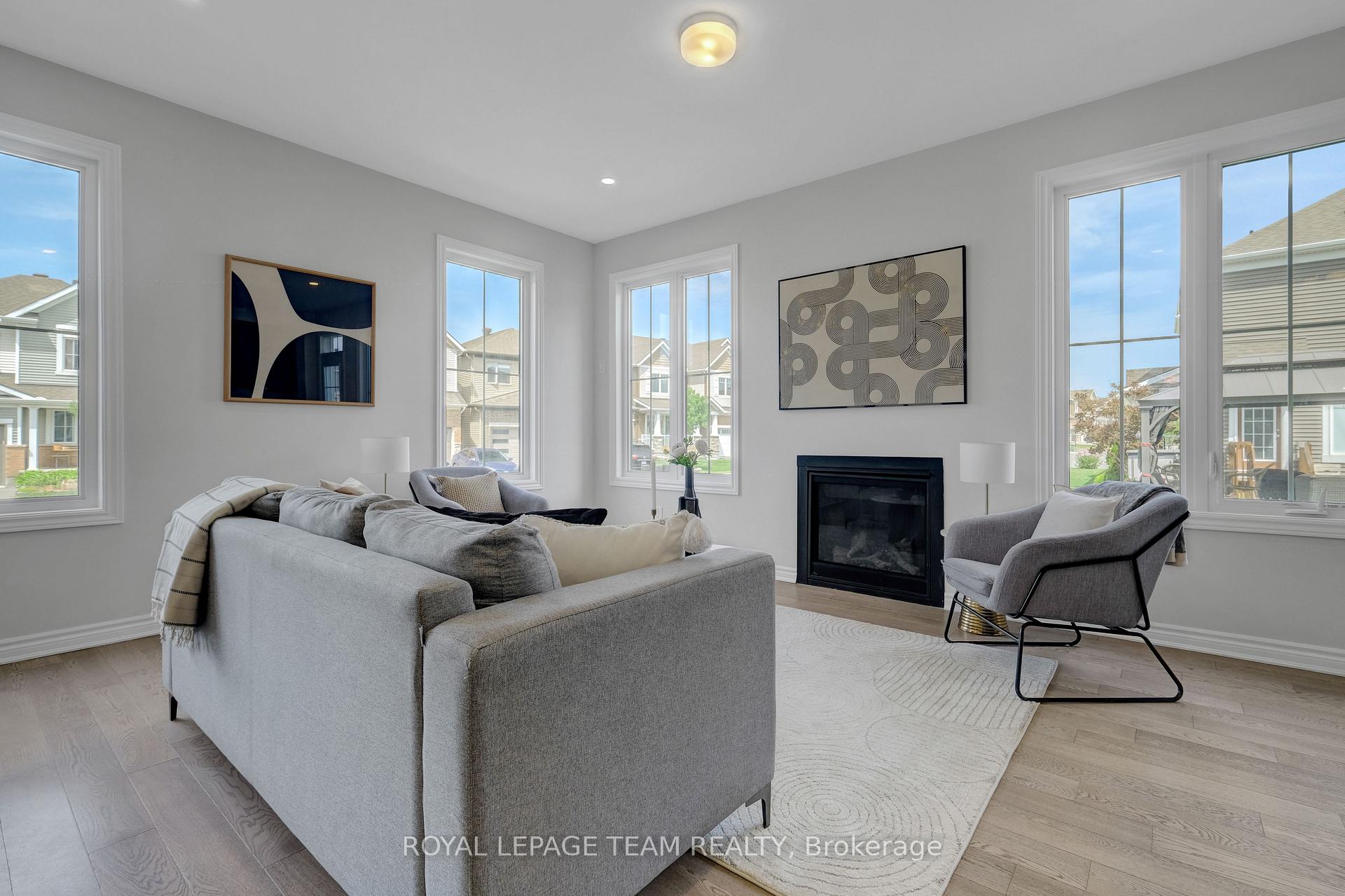 Photo 16 of 133 Celestial Grove, Ottawa, Barrhaven - Half Moon Bay — HOMEH