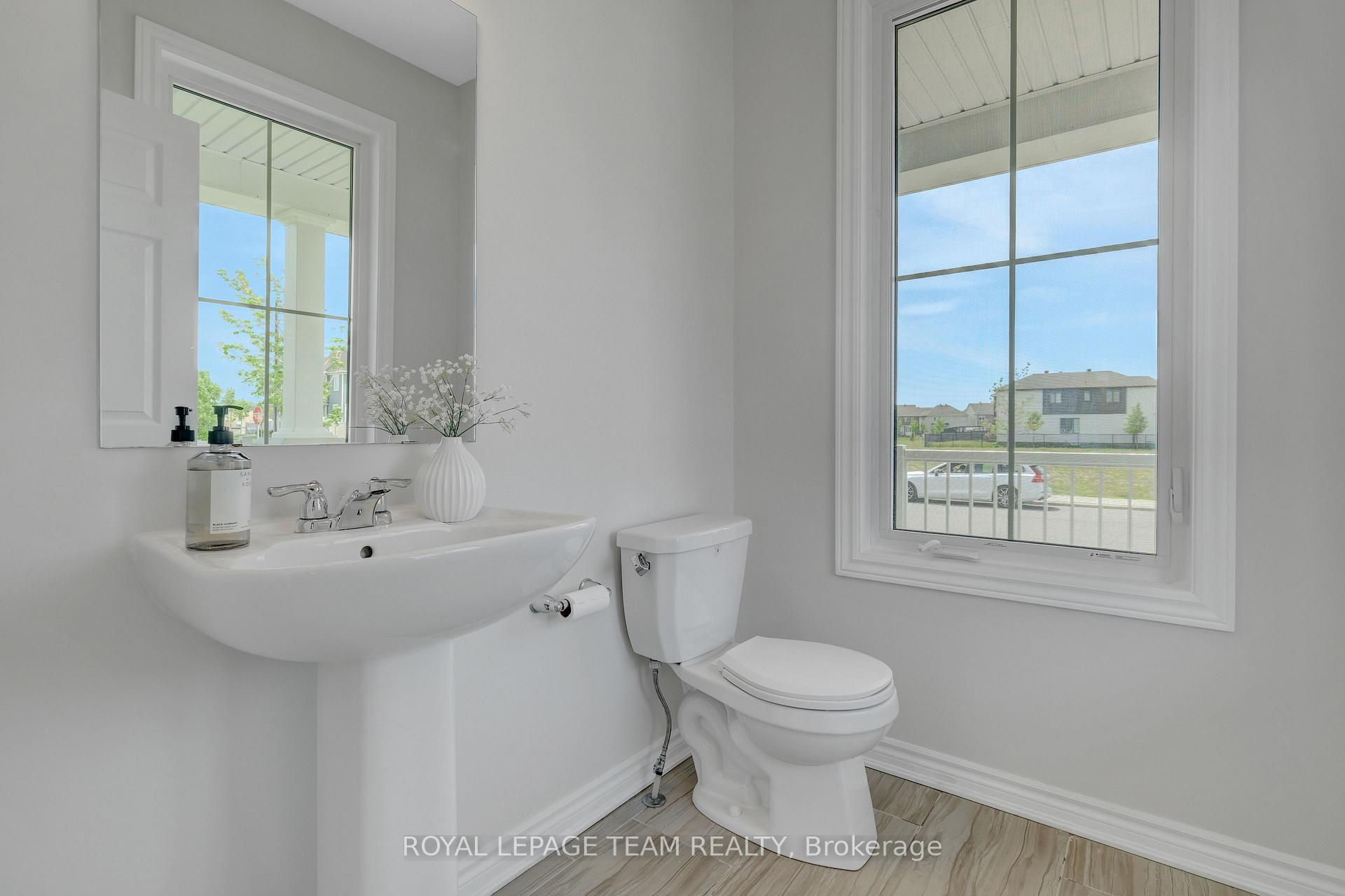 Photo 28 of 133 Celestial Grove, Ottawa, Barrhaven - Half Moon Bay — HOMEH
