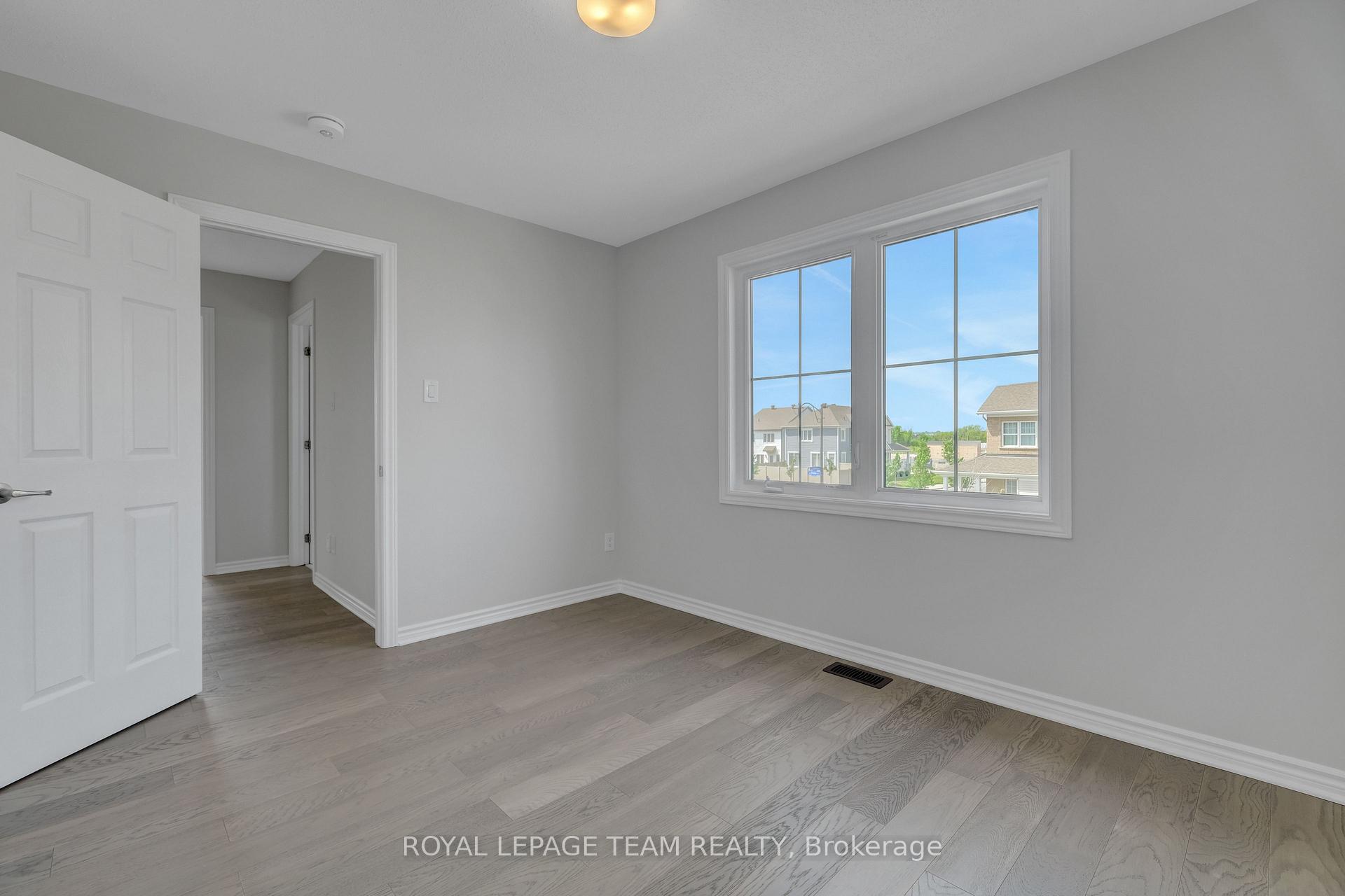 Photo 38 of 133 Celestial Grove, Ottawa, Barrhaven - Half Moon Bay — HOMEH