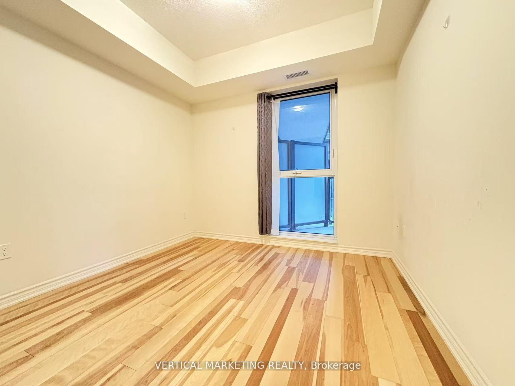 Photo 6 of Unit 322, 39 Annie Craig Drive, Etobicoke, Mimico — HOMEH