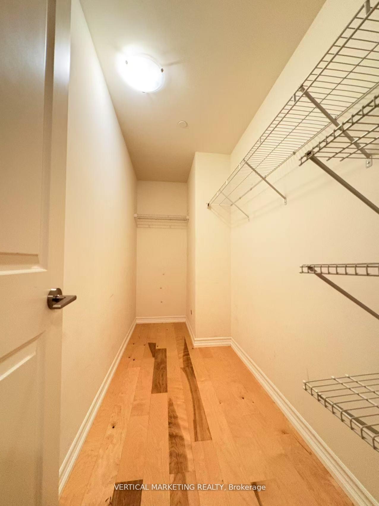 Photo 13 of Unit 322, 39 Annie Craig Drive, Etobicoke, Mimico — HOMEH