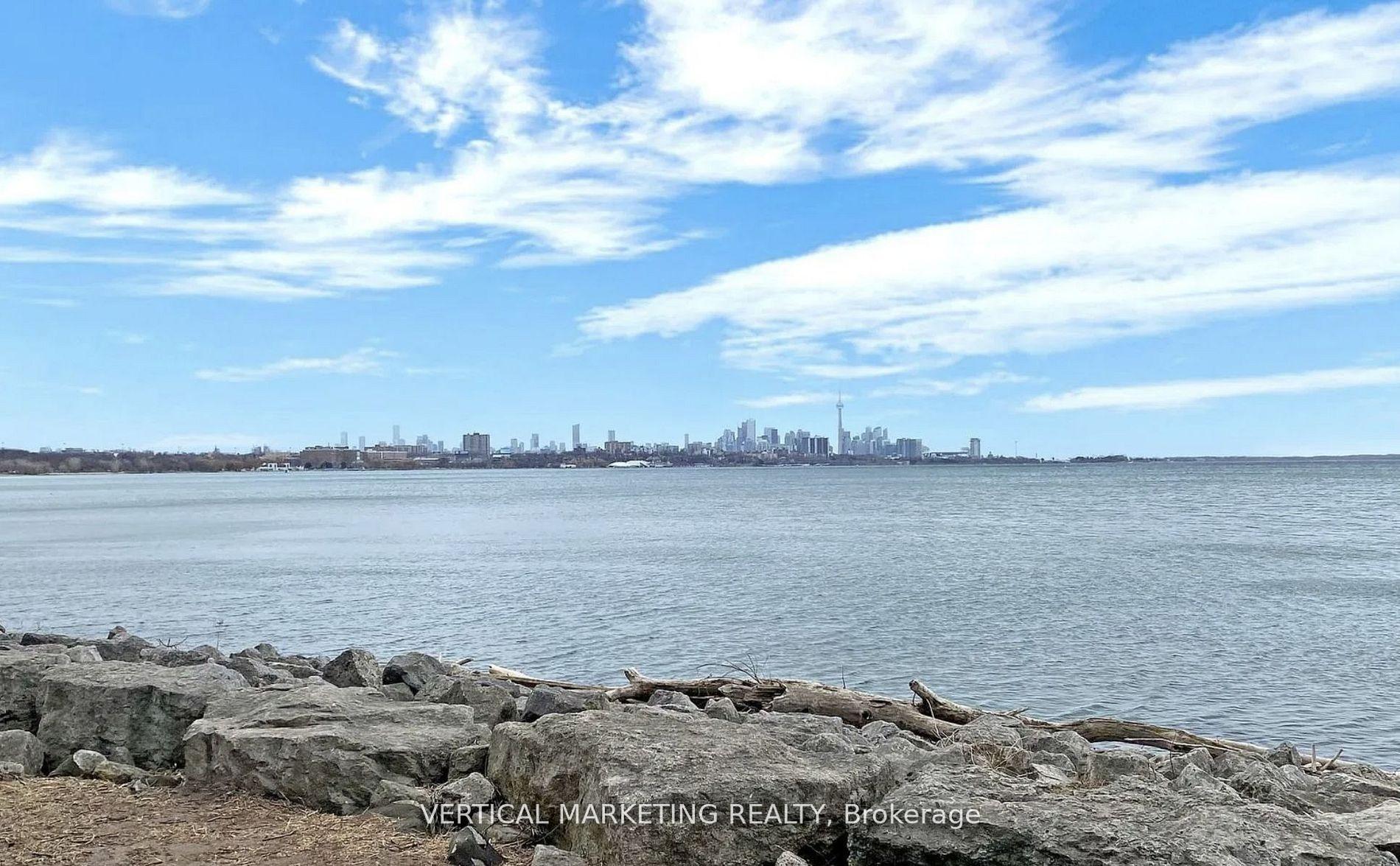 Photo 15 of Unit 322, 39 Annie Craig Drive, Etobicoke, Mimico — HOMEH