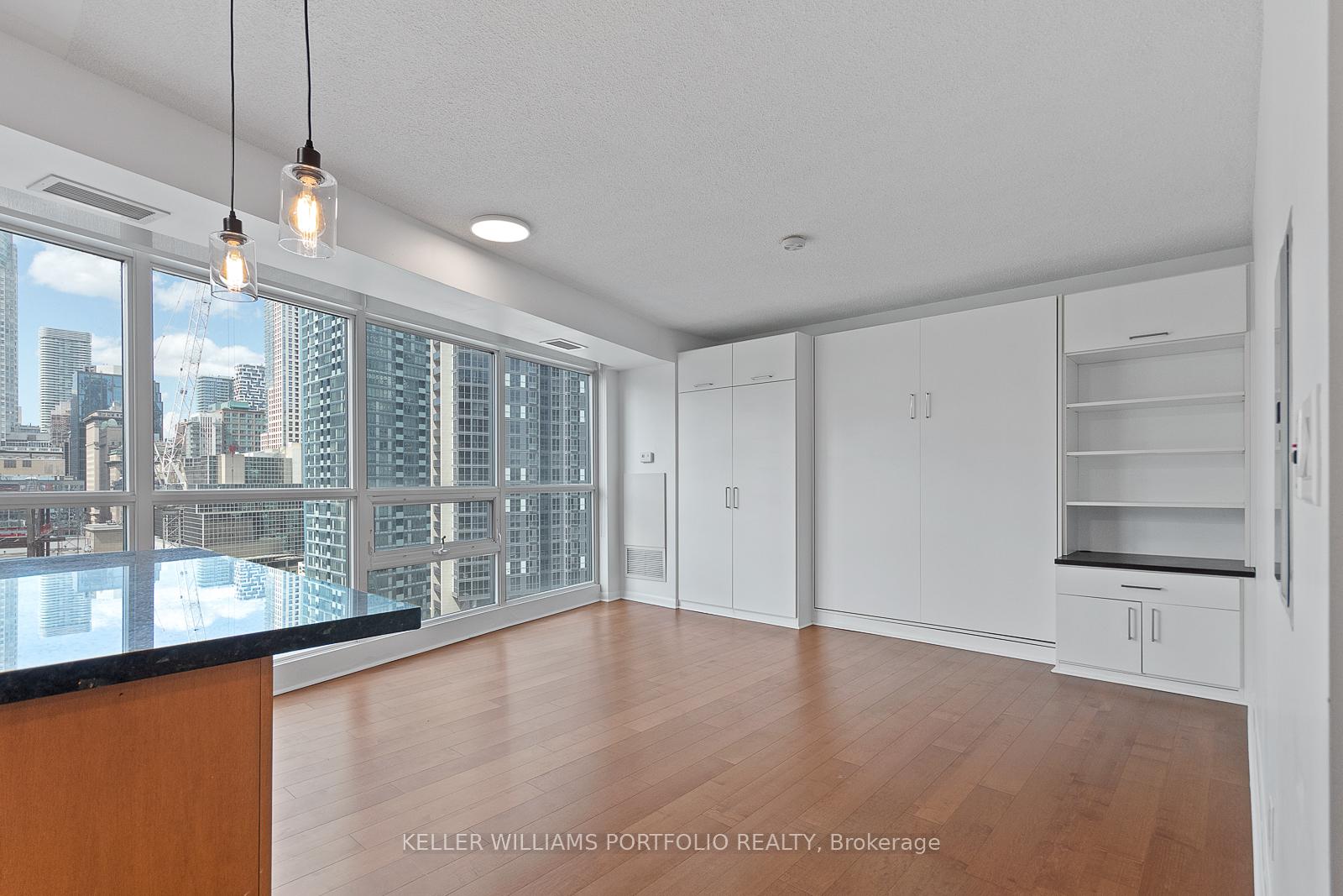 Photo 6 of Unit 1504, 18 Yonge Street, Toronto, Waterfront Communities — HOMEH