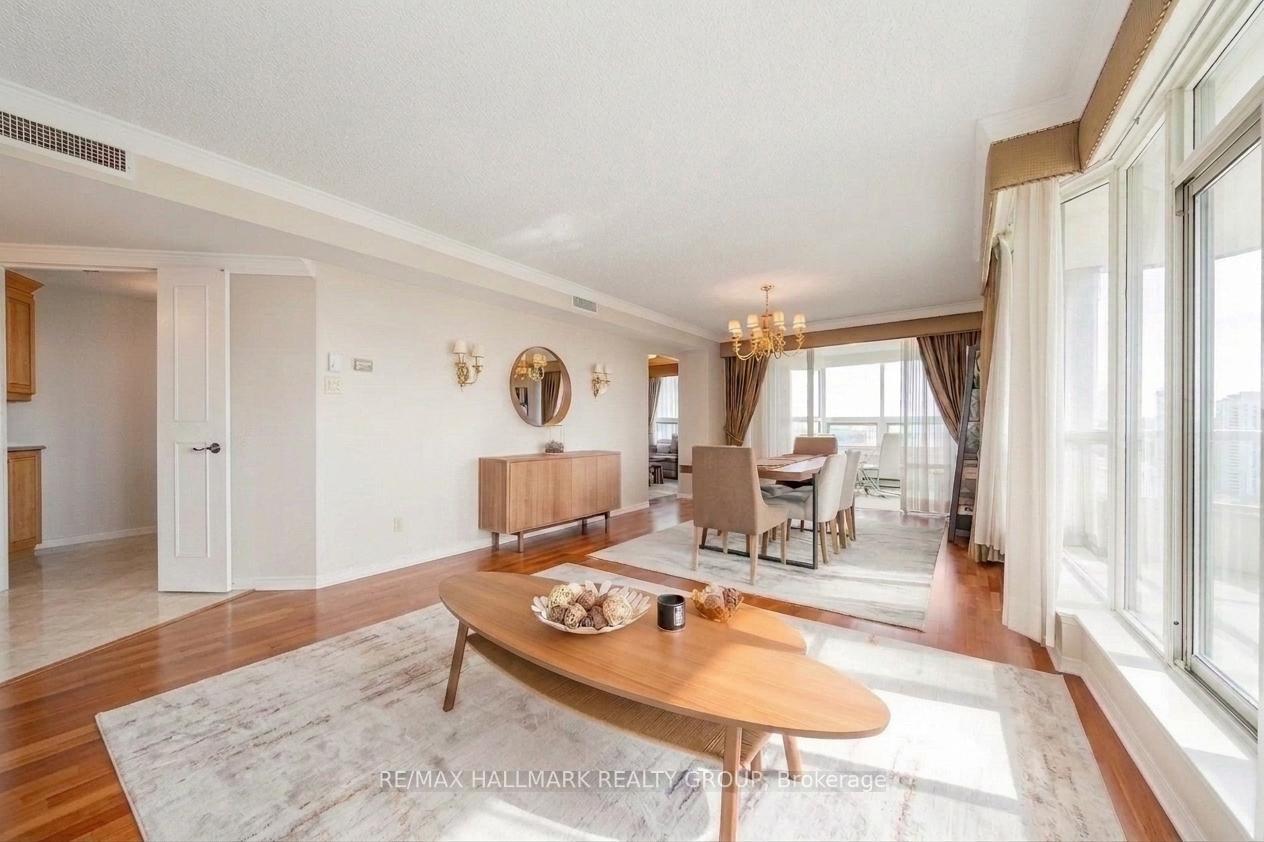 Photo 7 of Unit 1702, 1510 Riverside Drive, Ottawa, Riverview Park — HOMEH