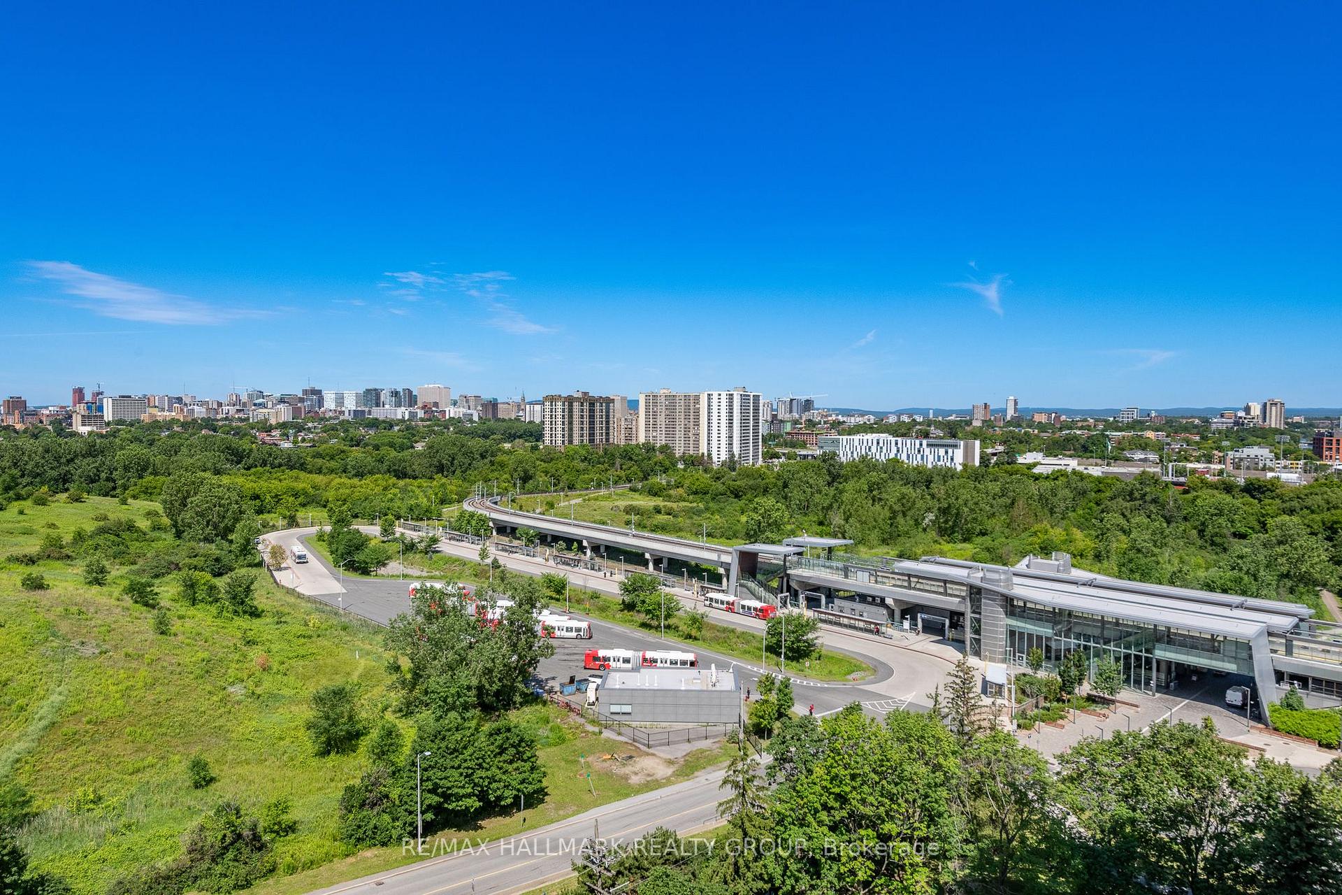 Photo 33 of Unit 1702, 1510 Riverside Drive, Ottawa, Riverview Park — HOMEH