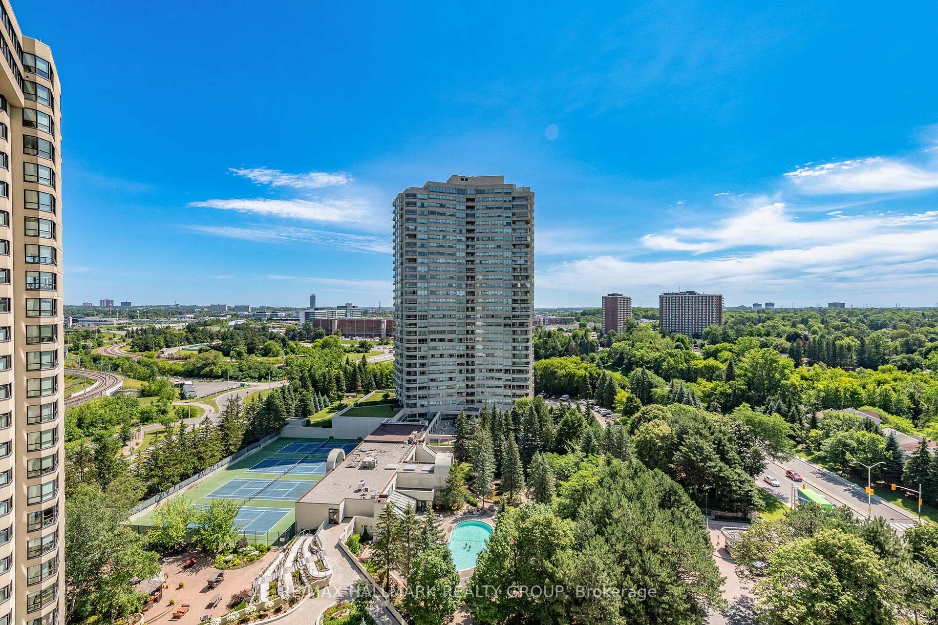 Photo 35 of Unit 1702, 1510 Riverside Drive, Ottawa, Riverview Park — HOMEH