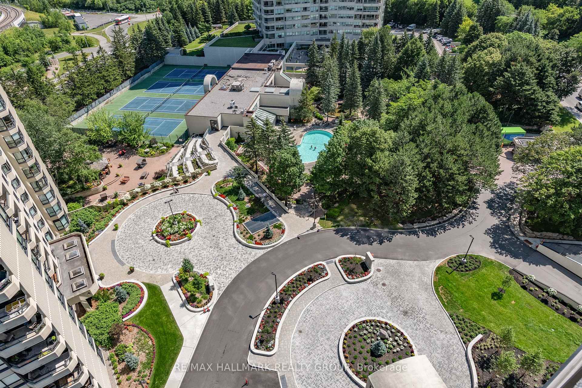 Photo 36 of Unit 1702, 1510 Riverside Drive, Ottawa, Riverview Park — HOMEH