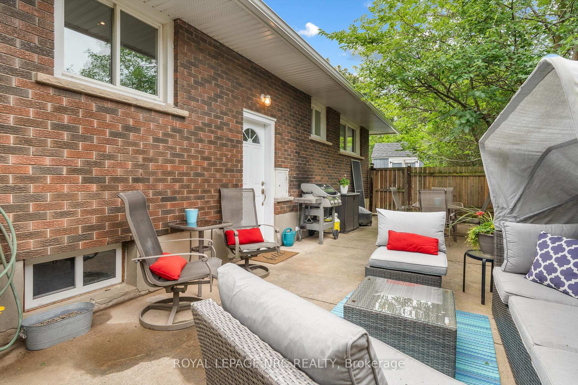 Photo 28 of 1 Kingston Bay, St. Catharines, Carlton/Bunting — HOMEH