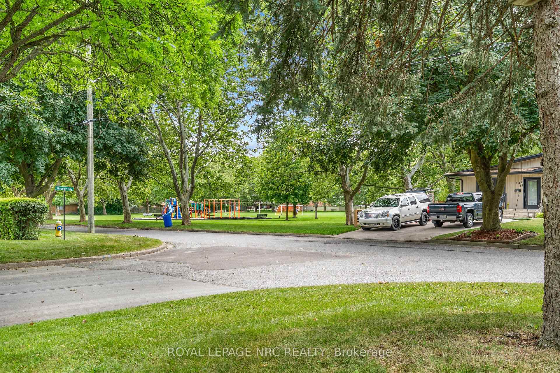 Photo 34 of 1 Kingston Bay, St. Catharines, Carlton/Bunting — HOMEH