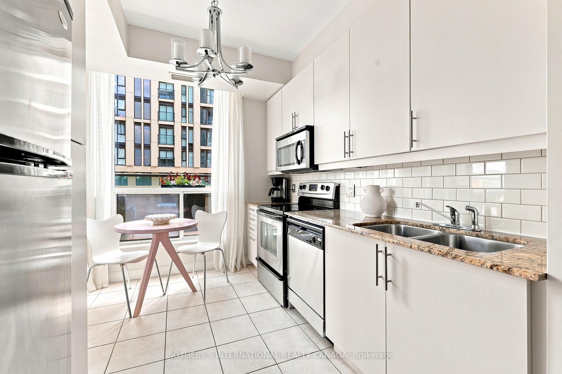 Photo 4 of Unit 409, 88 Broadway Avenue, Toronto, Mount Pleasant West — HOMEH