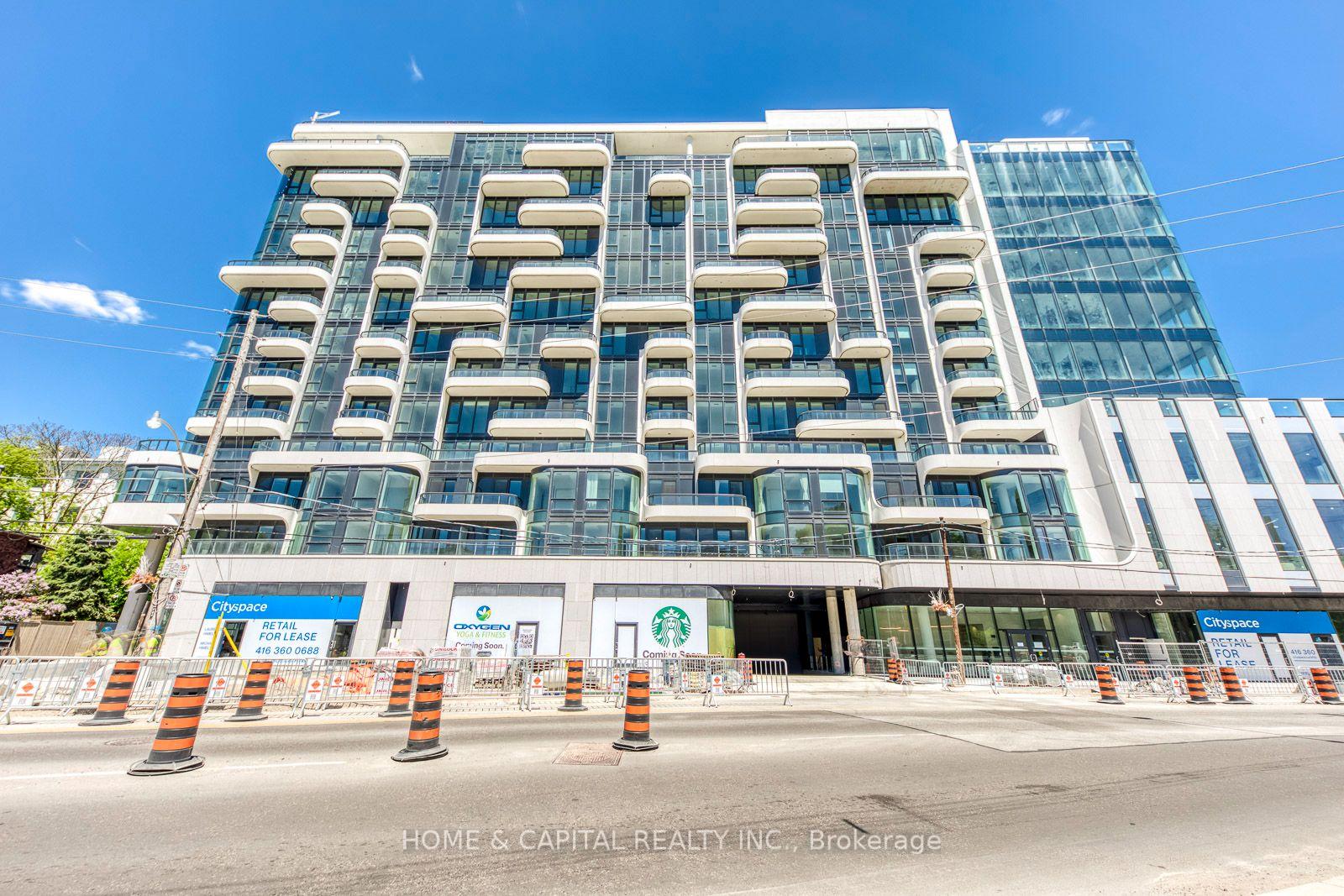 Front of Unit 604, 322 Dupont Street