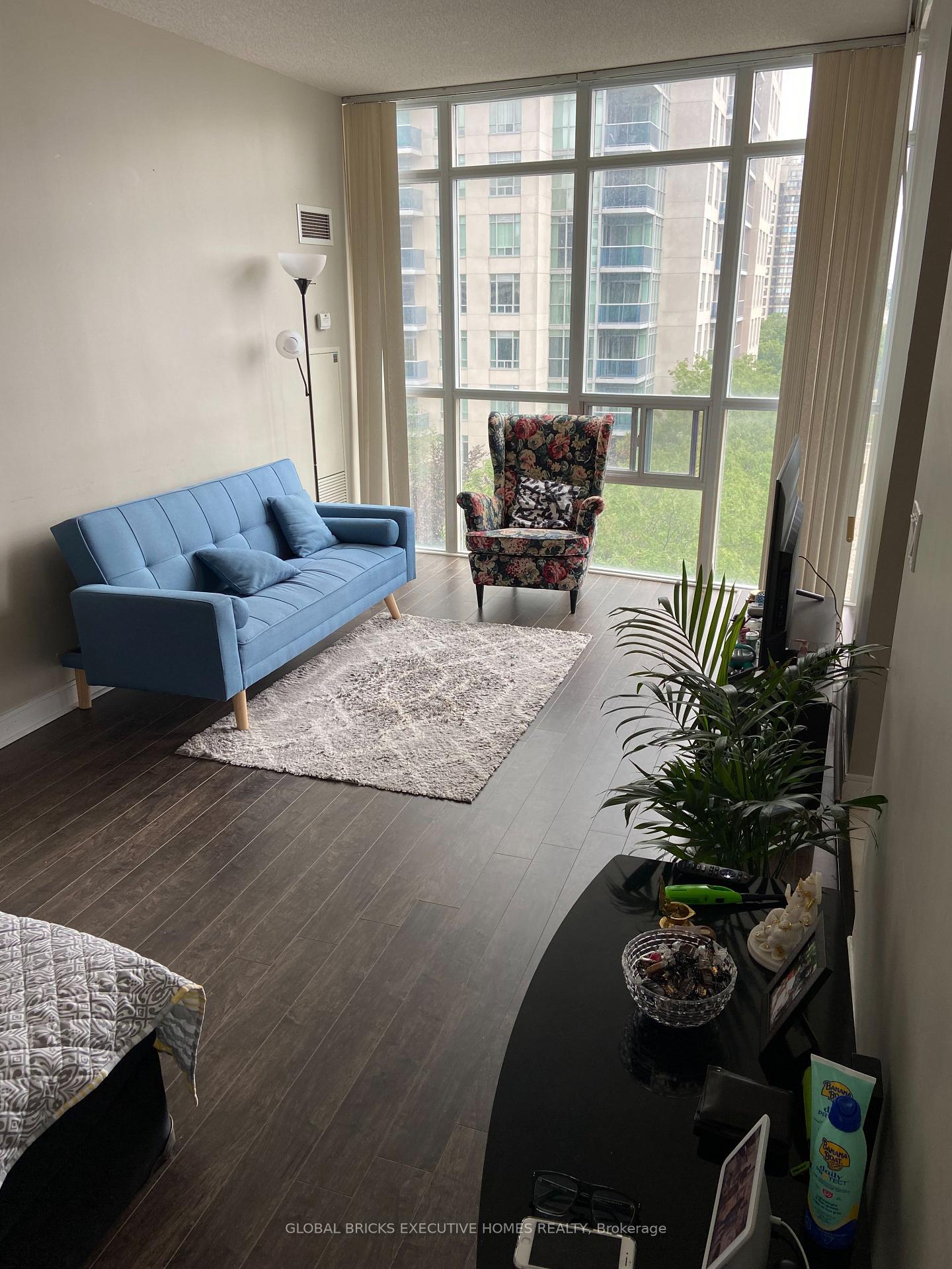 Photo 13 of Unit 703, 70 Absolute Avenue E, Mississauga, City Centre — HOMEH