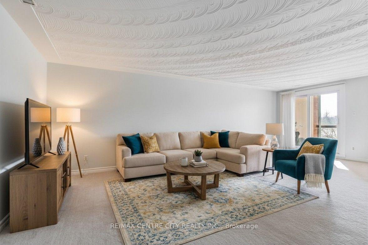 Photo 7 of Unit 11, 125 Elm Street, St. Thomas — HOMEH