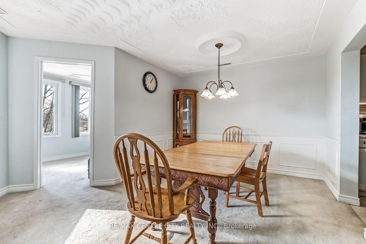 Photo 10 of Unit 11, 125 Elm Street, St. Thomas — HOMEH