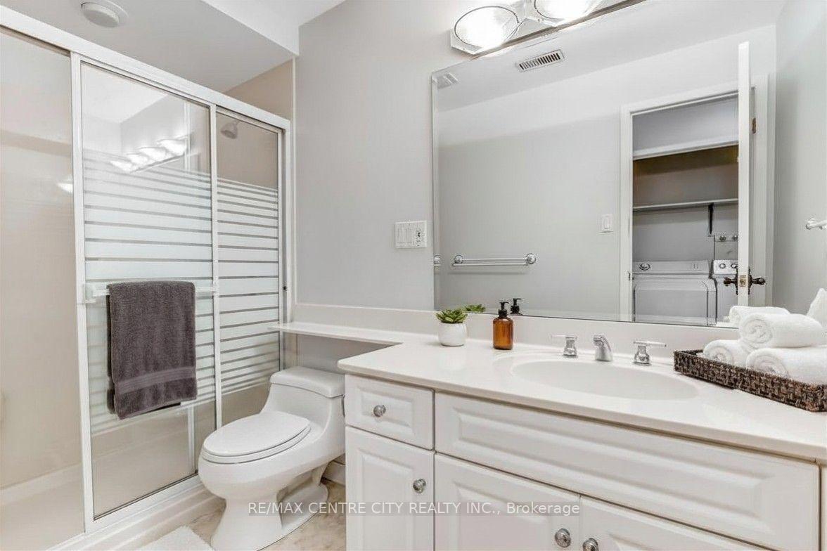 Photo 18 of Unit 11, 125 Elm Street, St. Thomas — HOMEH